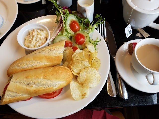 Elliotts Of Lymington